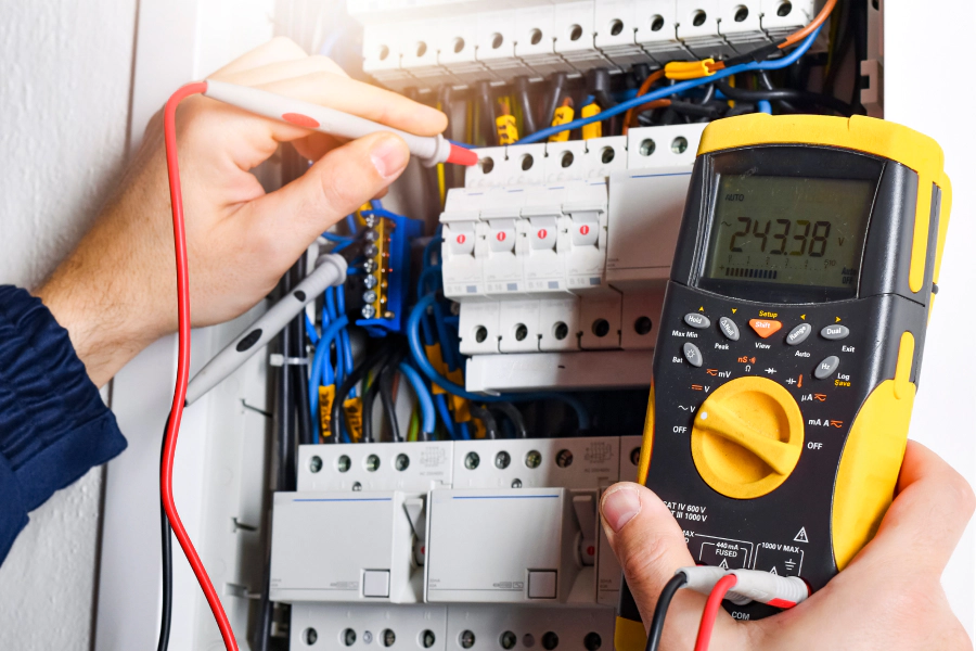 electrician located in Pembroke Pines FL